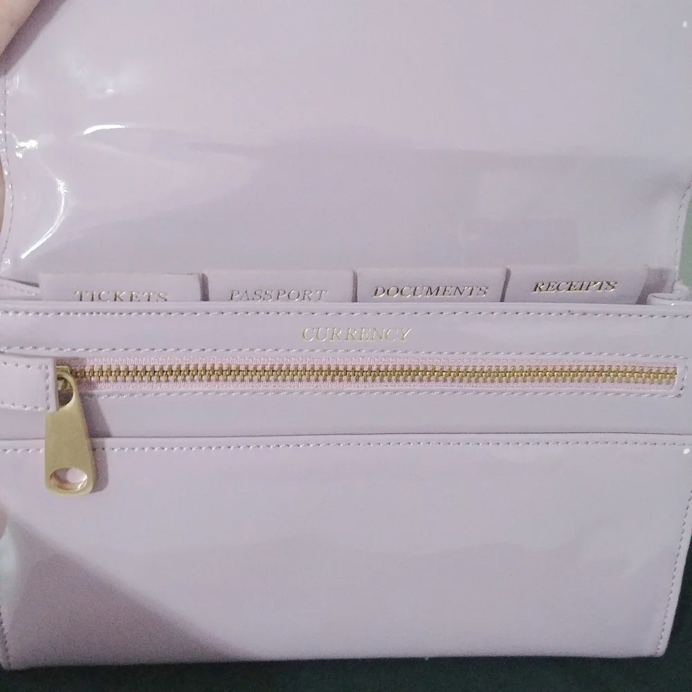 NWT! Z Spoke Travel Clutch Wallet